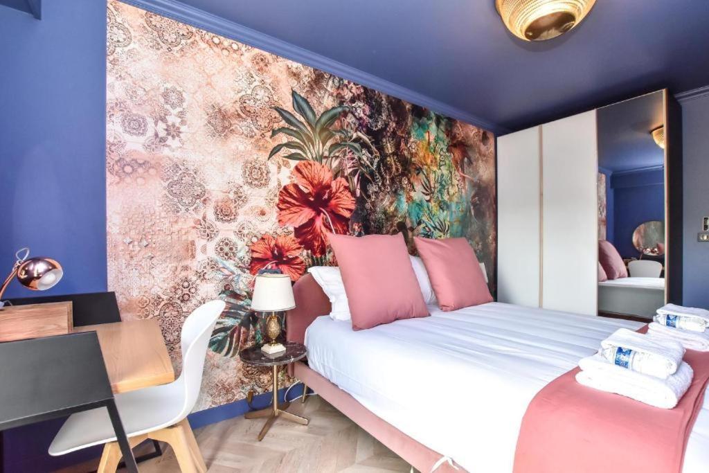 Luxury Paris La Vie En Rose Jacuzzi Terrasse Parking Exterior foto