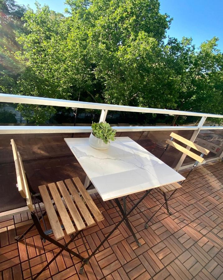 Luxury Paris La Vie En Rose Jacuzzi Terrasse Parking Exterior foto