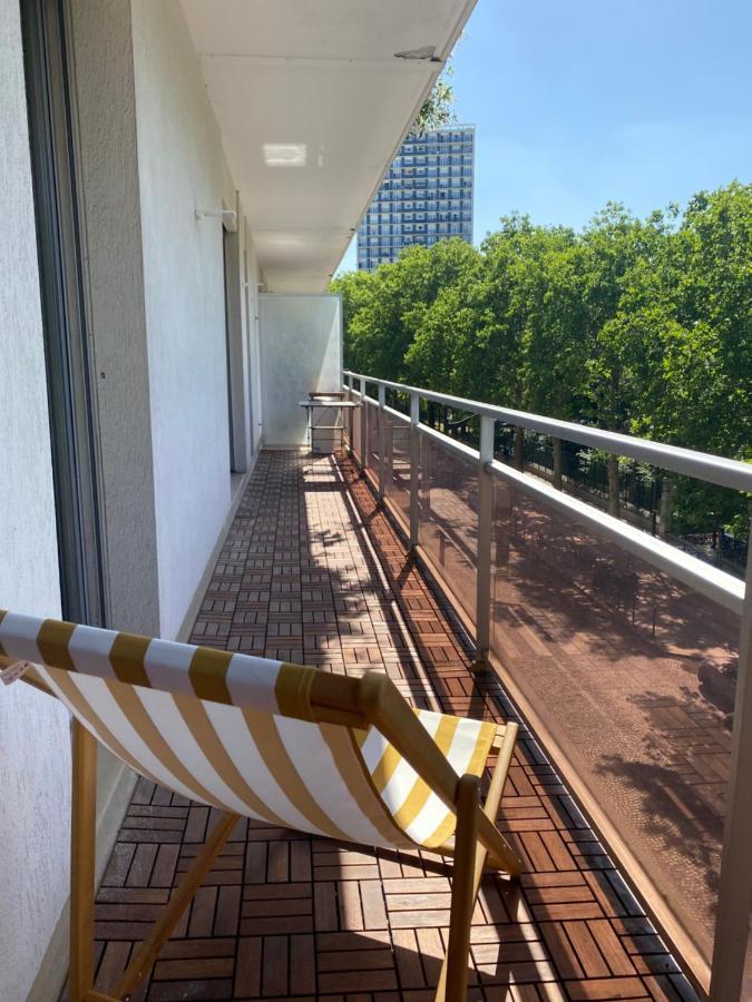 Luxury Paris La Vie En Rose Jacuzzi Terrasse Parking Exterior foto